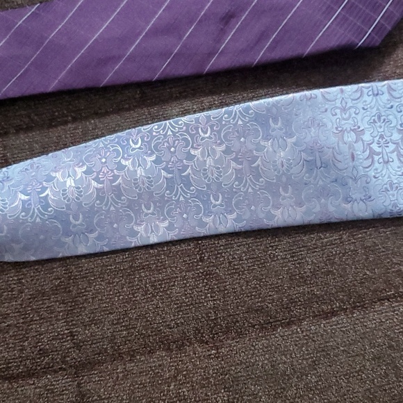 3 Boys ties - Picture 3 of 6